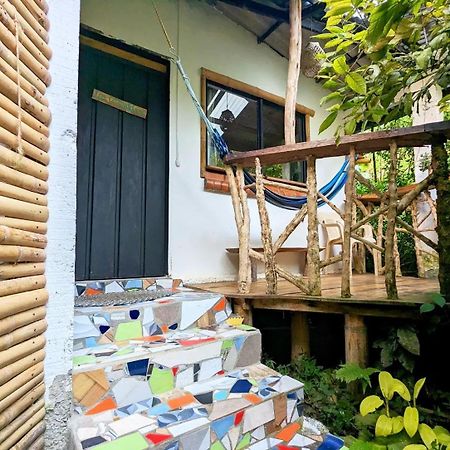 Finca Flora Del Rio, Habitacion Las Orquideas Pijao エクステリア 写真